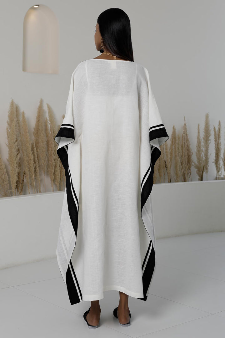 Shiro Kuro Kaftan