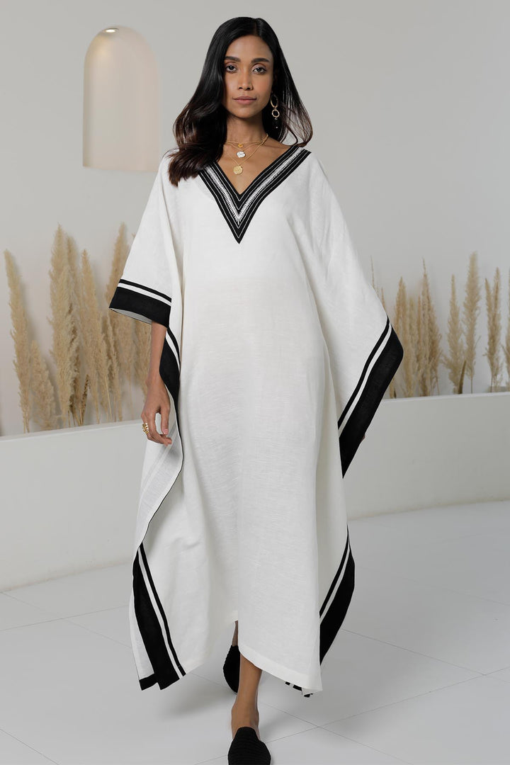 Shiro Kuro Kaftan