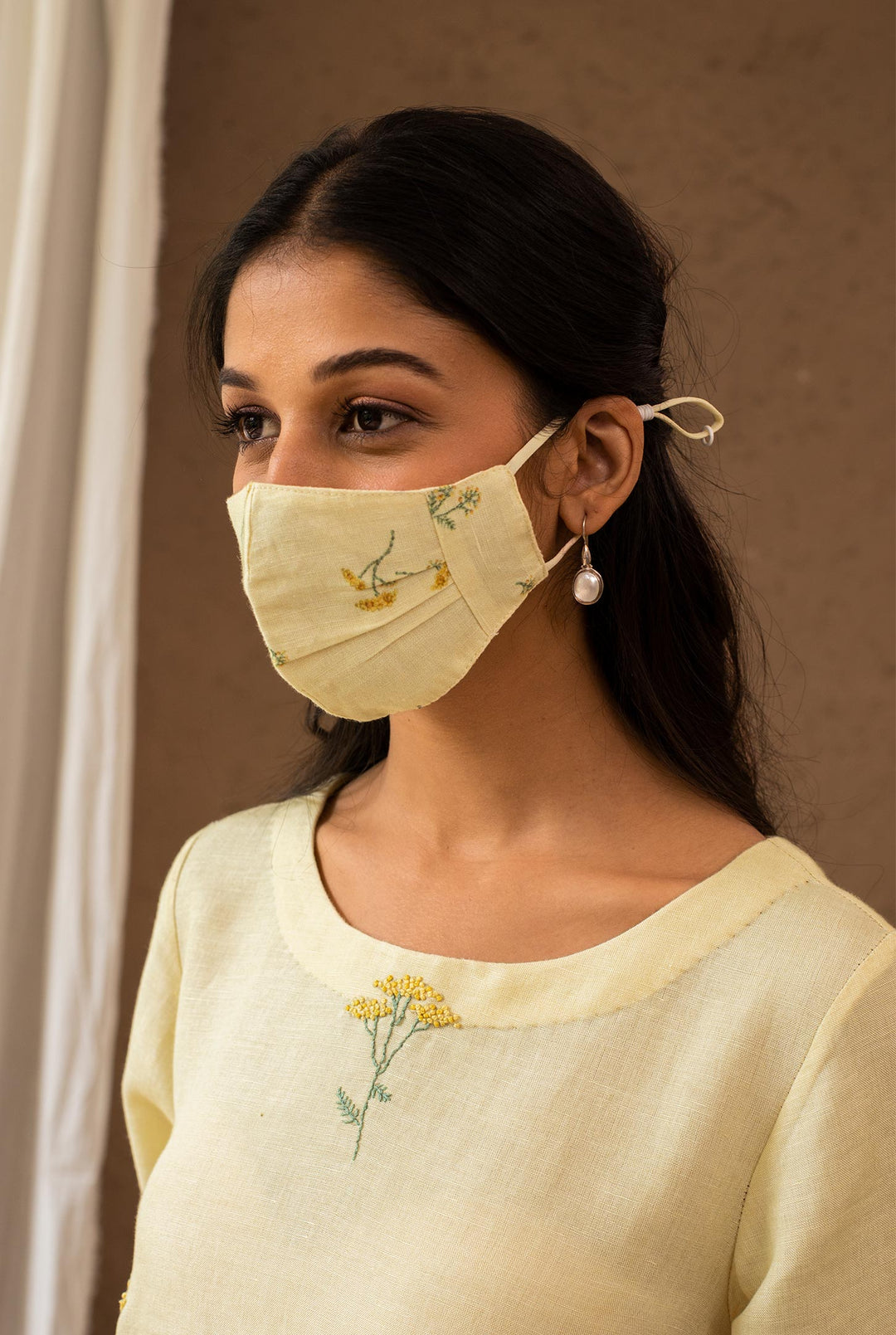 Laurel Facecover