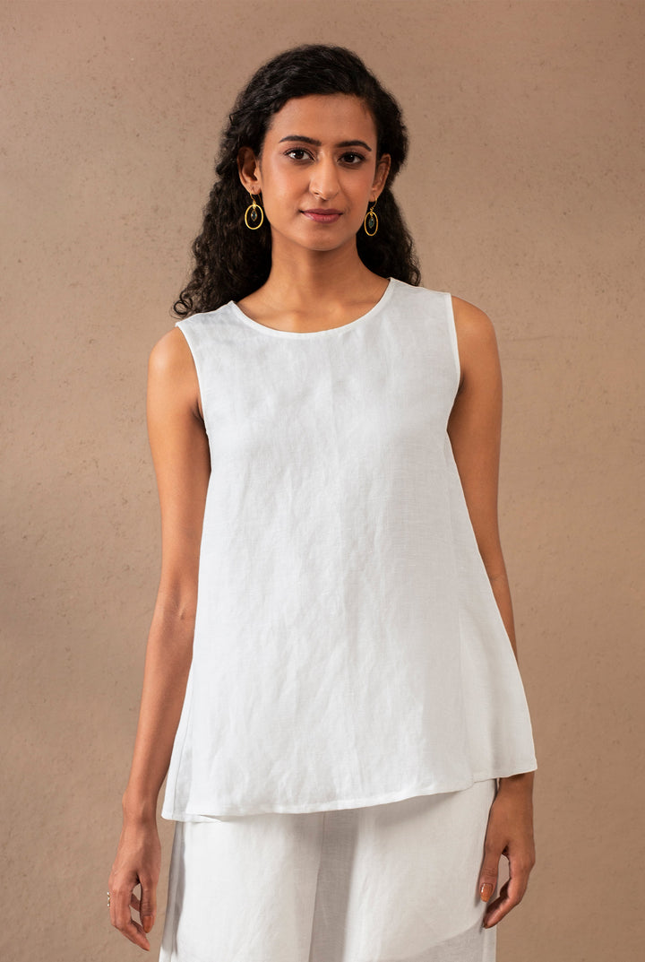 BLANCO SLEVELESS TOP