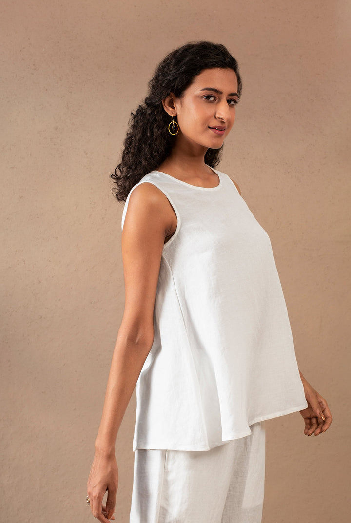 Buy BLANCO SLEVELESS TOP