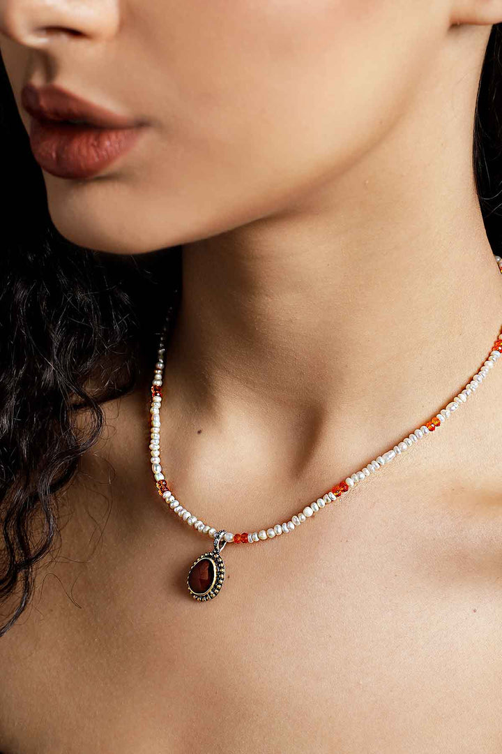 The Carnelian Pearl Necklace