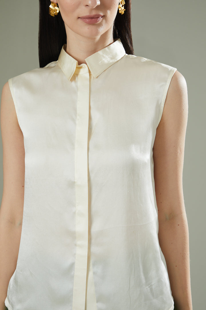 Gilded Placket Sleeveless Top