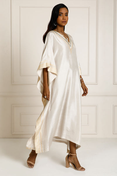Theia Kaftan