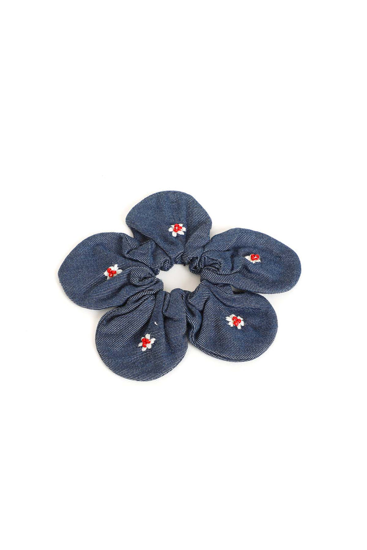 MIDNIGHT PERIWINKLE FLOWER SCRUNCHIE