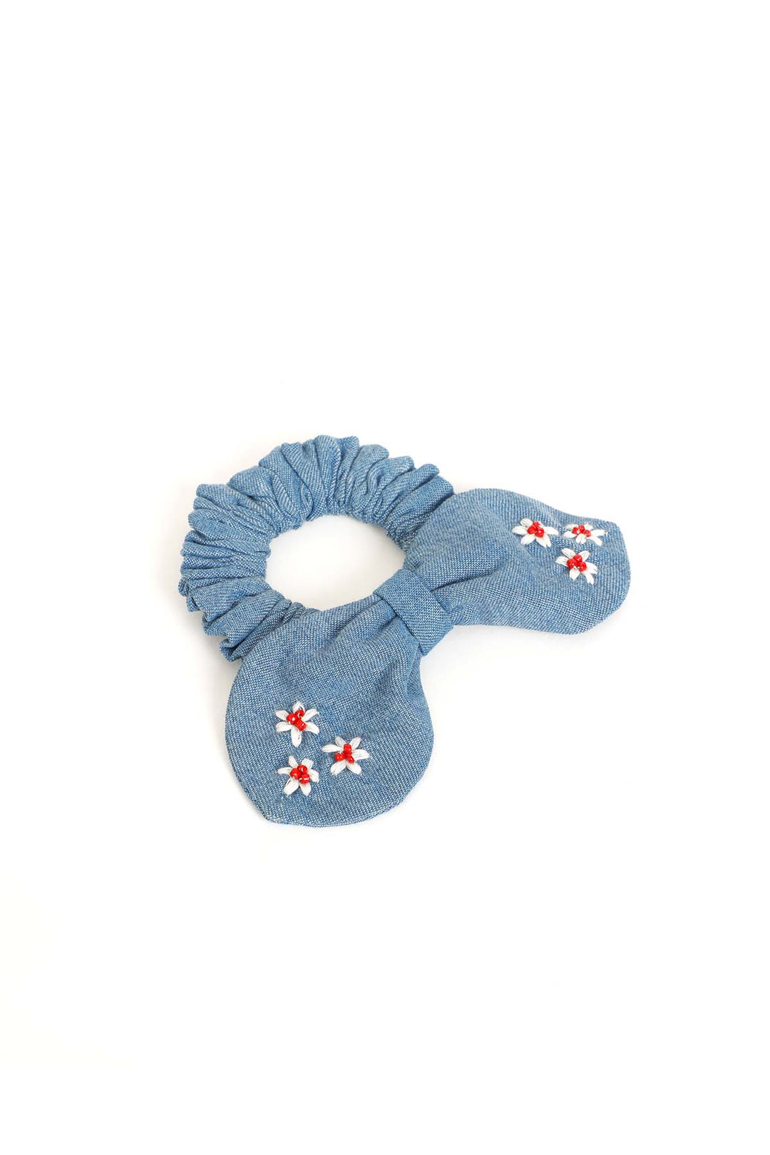 BOW SCRUNCHIES