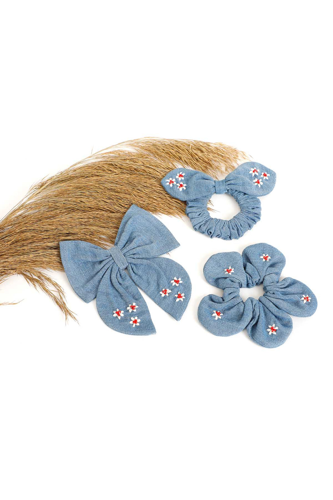 3 PACKBOW &  PERIWINKLE FLOWER  FEMALE HAIR SCRUNCHIES