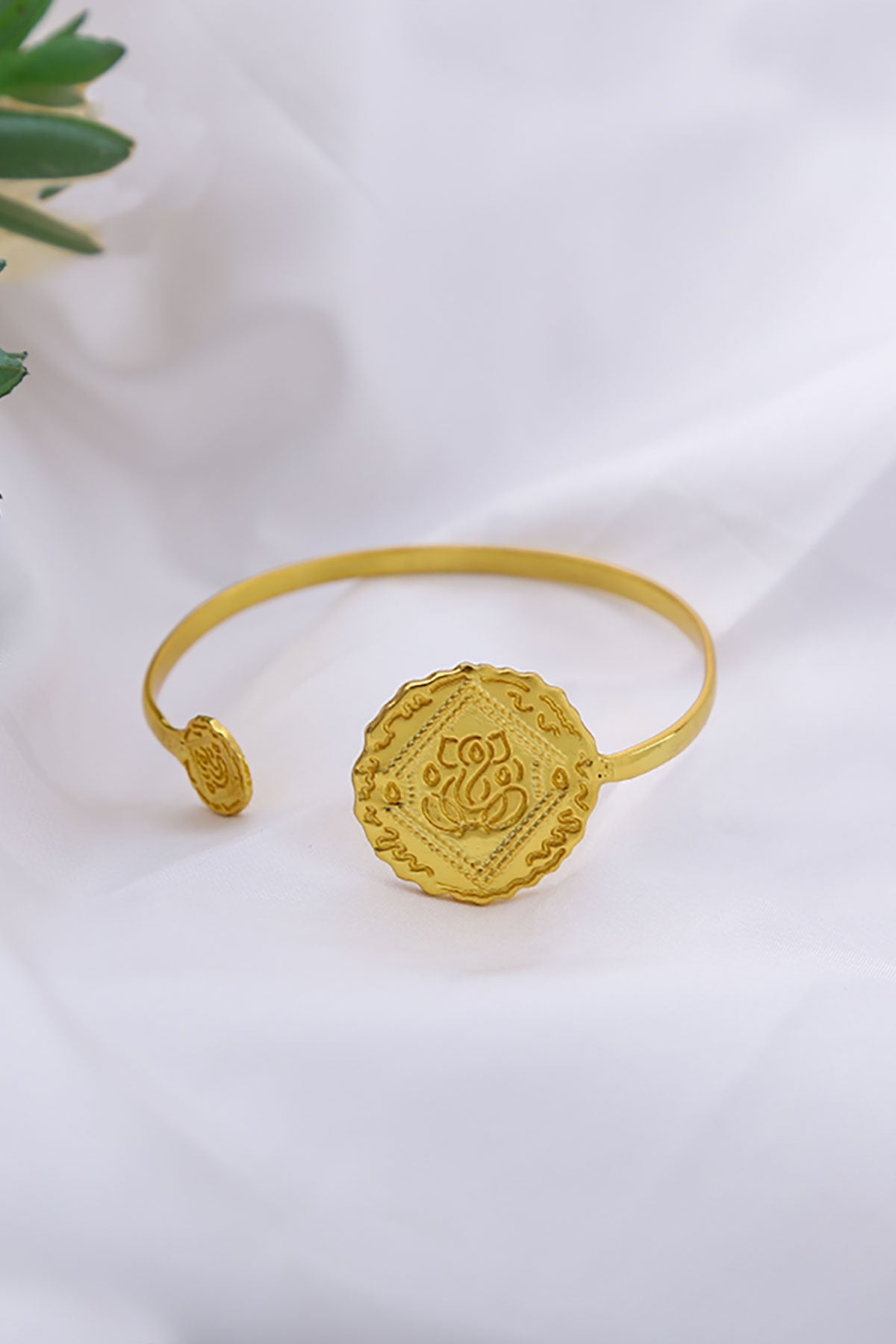 The Circular Dream Bracelet